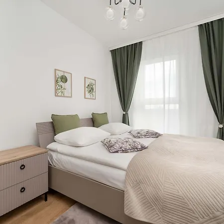 Apartment Stylowy Z Widokiem Browary Wroclawskie By Renters Prestige Wroclaw
