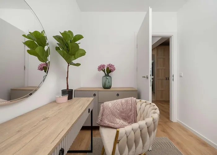 Stylowy Z Widokiem Browary Wroclawskie By Renters Prestige * Wroclaw